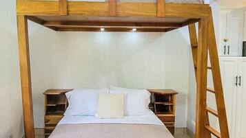 Bureau, Wi-Fi gratuit, draps fournis