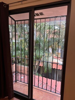 Interior - Stylish Loft at Sea Village (Playas del Coco, Provincia de Guanacaste)