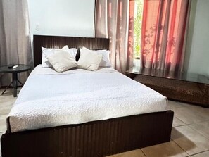 2 bedrooms, free WiFi