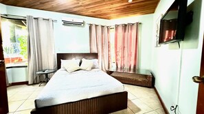 2 bedrooms, free WiFi - Cozy Two Bedroom in Playa Hermosa (Playa Hermosa)