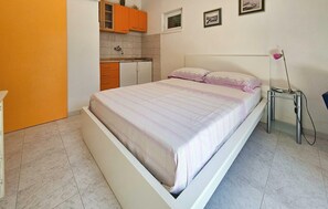 4 habitaciones y caja de seguridad en la habitación 