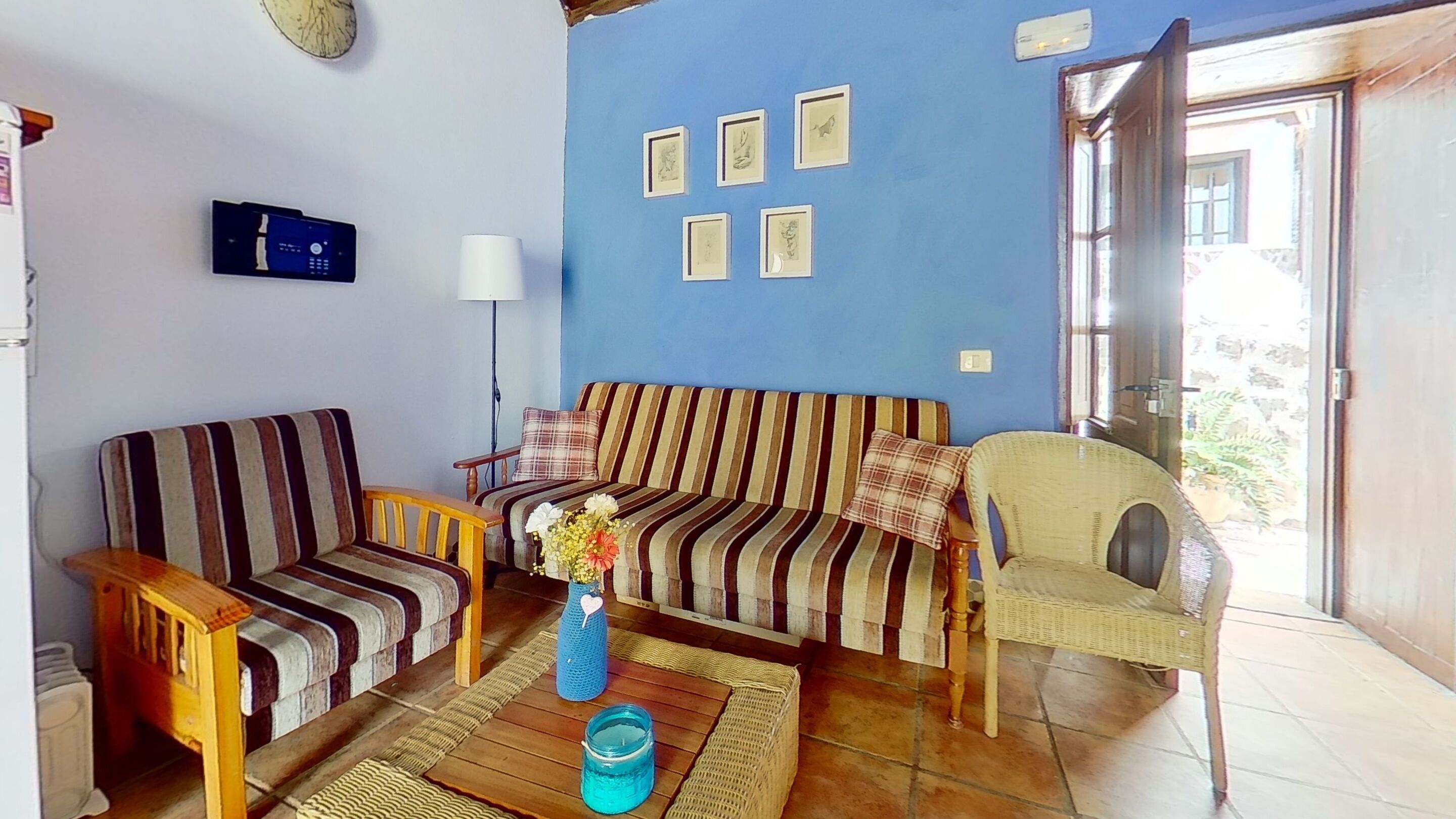 Villa | Living area | TV