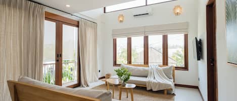 Luxury Villa, Garden View | Living area
