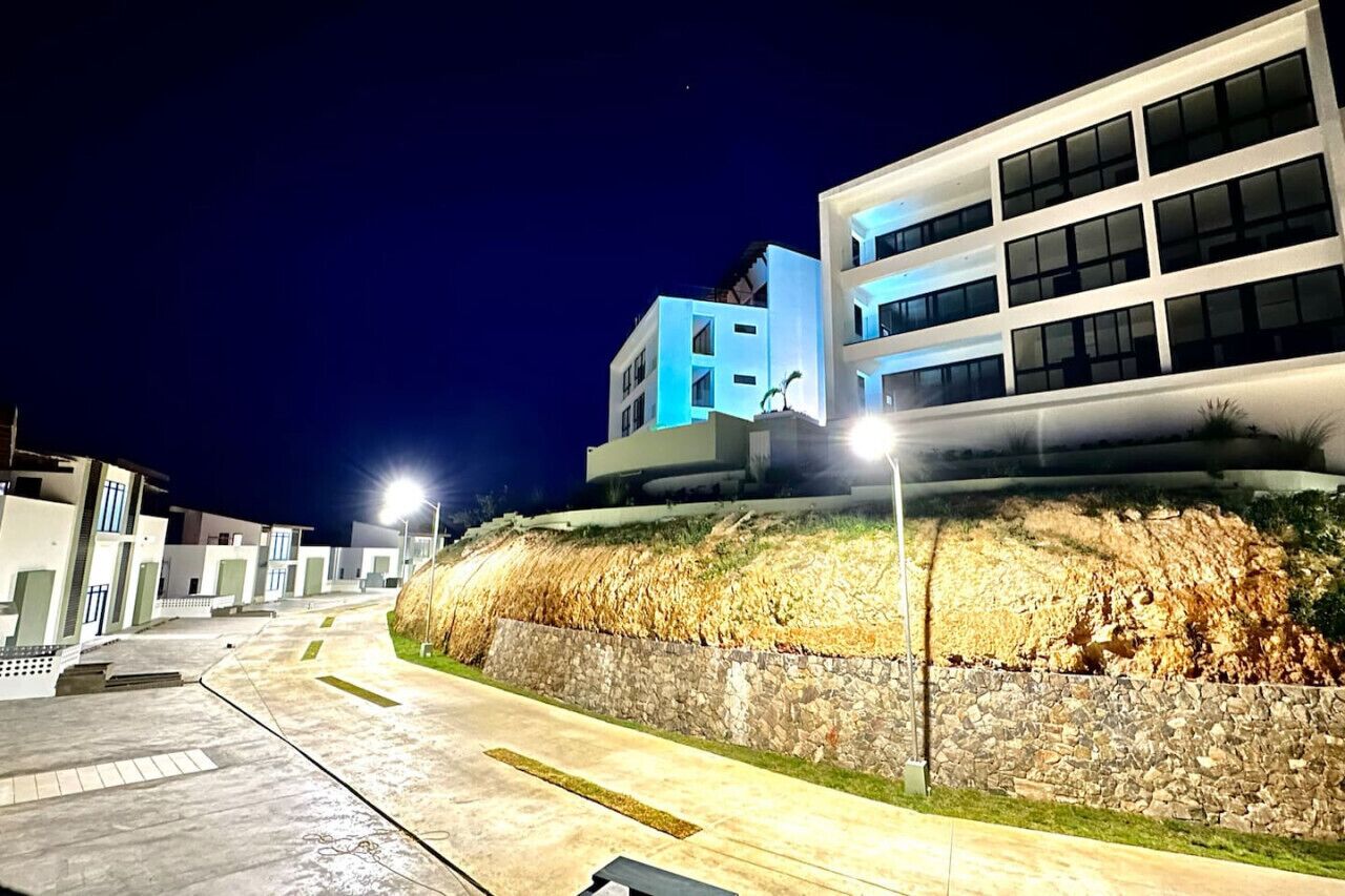 المنشأة من الخارج