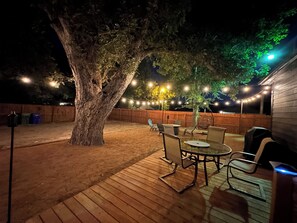 屋外ダイニングエリア