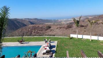 Alberca al aire libre