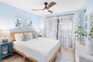 3 bedrooms, iron/ironing board, travel crib, free WiFi - Brand New Listing/Brand New Heated Pool - The Marquee of Naples +1 773-443-7832 (Naples)