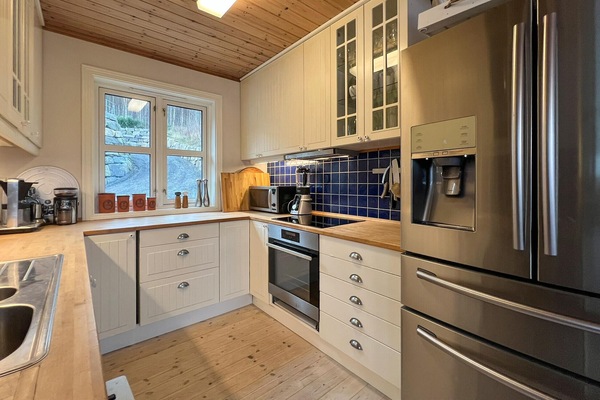 Refrigerador, horno, parrilla de estufa y lavavajillas