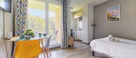 Bügeleisen/Bügelbrett, Bettwäsche