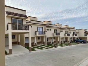 Exterior - Brisas Del Mar Villa 3 BR 2 BA with pool (Brisas del Mar)