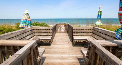 OCEANFRONT, Hot Tub, Private Beach Access, SS9, Aries