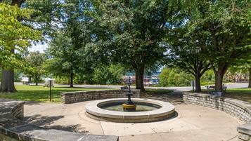 Enceinte de lâhĂ©bergement