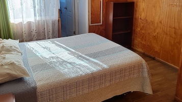 Standard Double Room, Private Bathroom | Free WiFi, bed sheets
