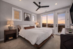 3 Schlafzimmer, Schreibtisch, Bügeleisen/Bügelbrett, kostenloses WLAN