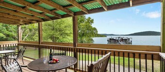 Private Retreat on Table Rock Lake w/ Access_Boat Dock _Free Tickets