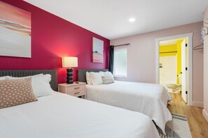 5 bedrooms, free WiFi, bed sheets - Lake House Near Indian Point Marina & Silver Dollar City-Free Tickets (Branson)