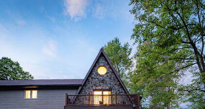 Horseshoe Acres - Home theater, spa room, hot tub