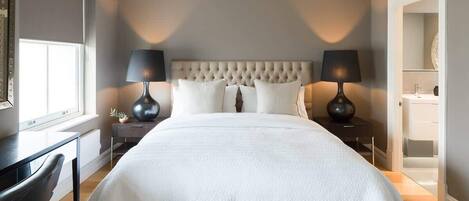 5 dormitorios, tabla de planchar con plancha, cuna de viaje y wifi