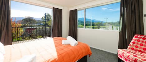 4 habitaciones, wifi y ropa de cama