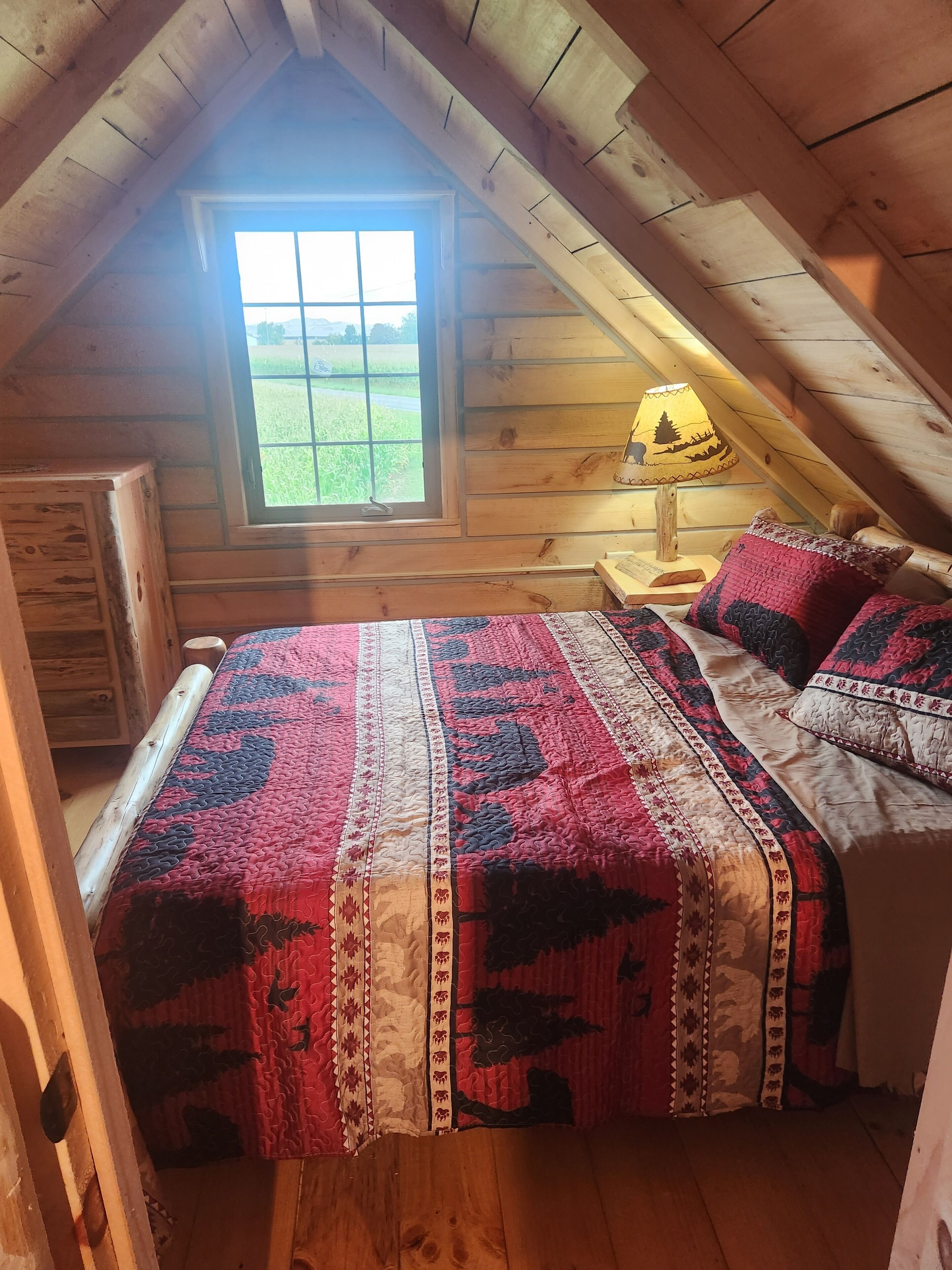 2 多间卧室、WiFi、床单