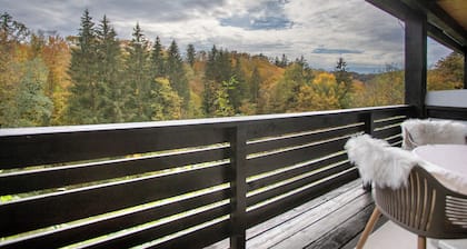 Holiday Apartment Haus Seidelbast with Balcony and Leisure Facilities