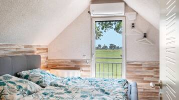2 bedrooms, free WiFi, bed sheets