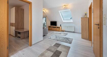 Ferienwohnung 'Kastanie' mit Balkon, Wi-Fi und Klimaanlage