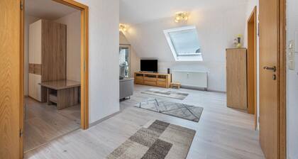 Ferienwohnung 'Kastanie' mit Balkon, Wi-Fi und Klimaanlage