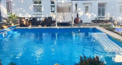 Ferienwohnung Bernoth' mit Gemeinschaftspool, Gemeinschaftsgarten und Wi-Fi