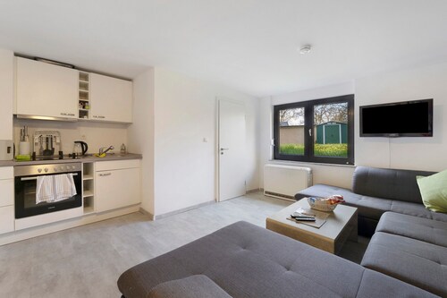 New Central Apartment with Wi-Fi in Stuttgart