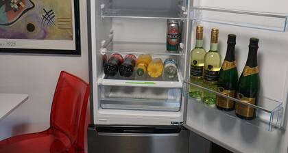 Ferienwohnung 'Neue Und Zentral Gelegene Wohnung' mit Wi-Fi