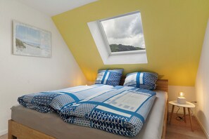 2 bedrooms, free WiFi, bed sheets