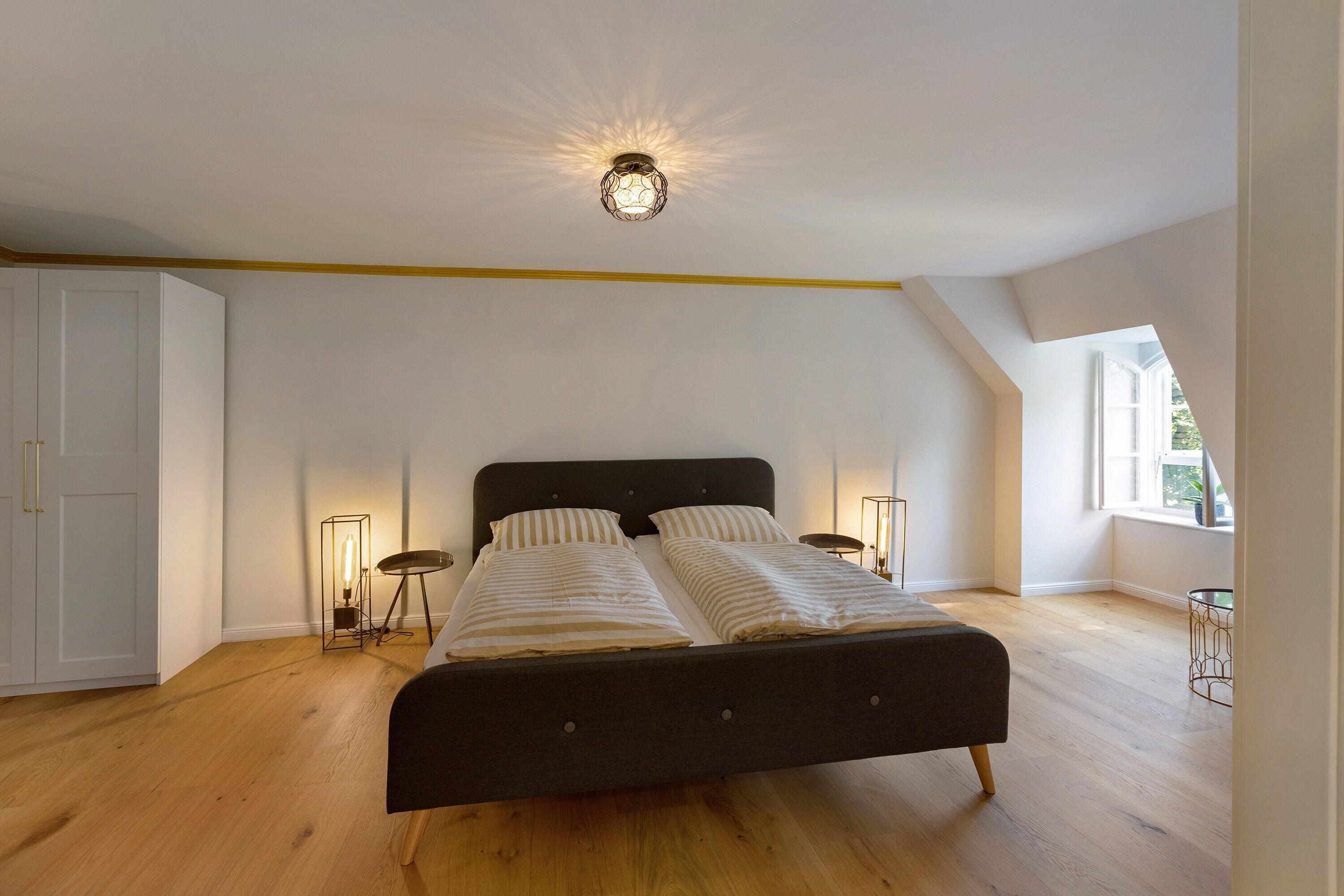 2 habitaciones, wifi gratis y ropa de cama 