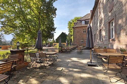 Ferienwohnung 'Eremitage' mit Gemeinschaftspool, gemeinsamer Terrasse und Wi-Fi