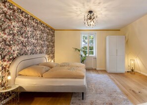 3 habitaciones, wifi gratis y ropa de cama 