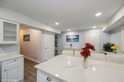 Cozy 2-bedroom apartment in wonderful Yonkers close to NYC