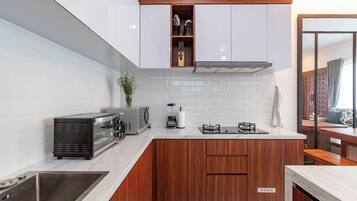 Villa | Private kitchen | Electric kettle