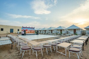 Children’s play area – outdoor - Happy Adventure Desert Camp Jaisalmer (Jaisalmer)