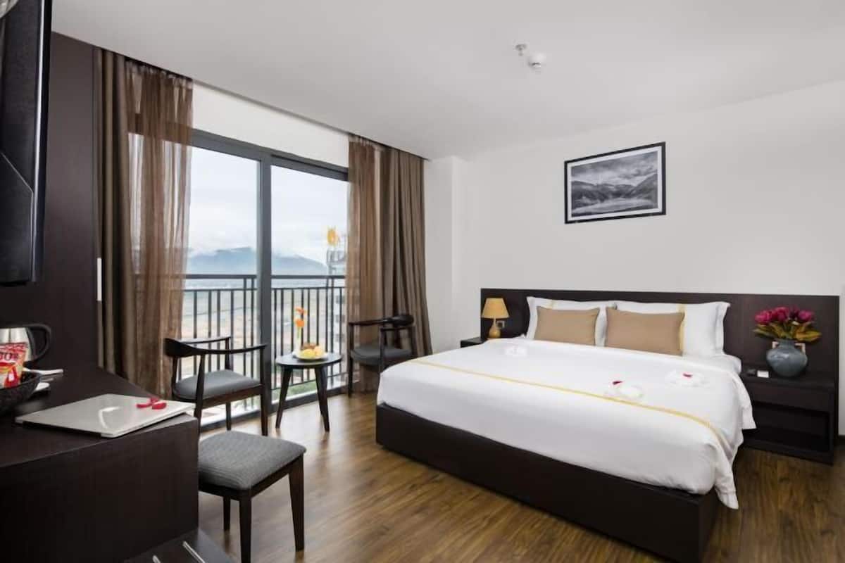 Premium bedding, down duvets, memory-foam beds, minibar