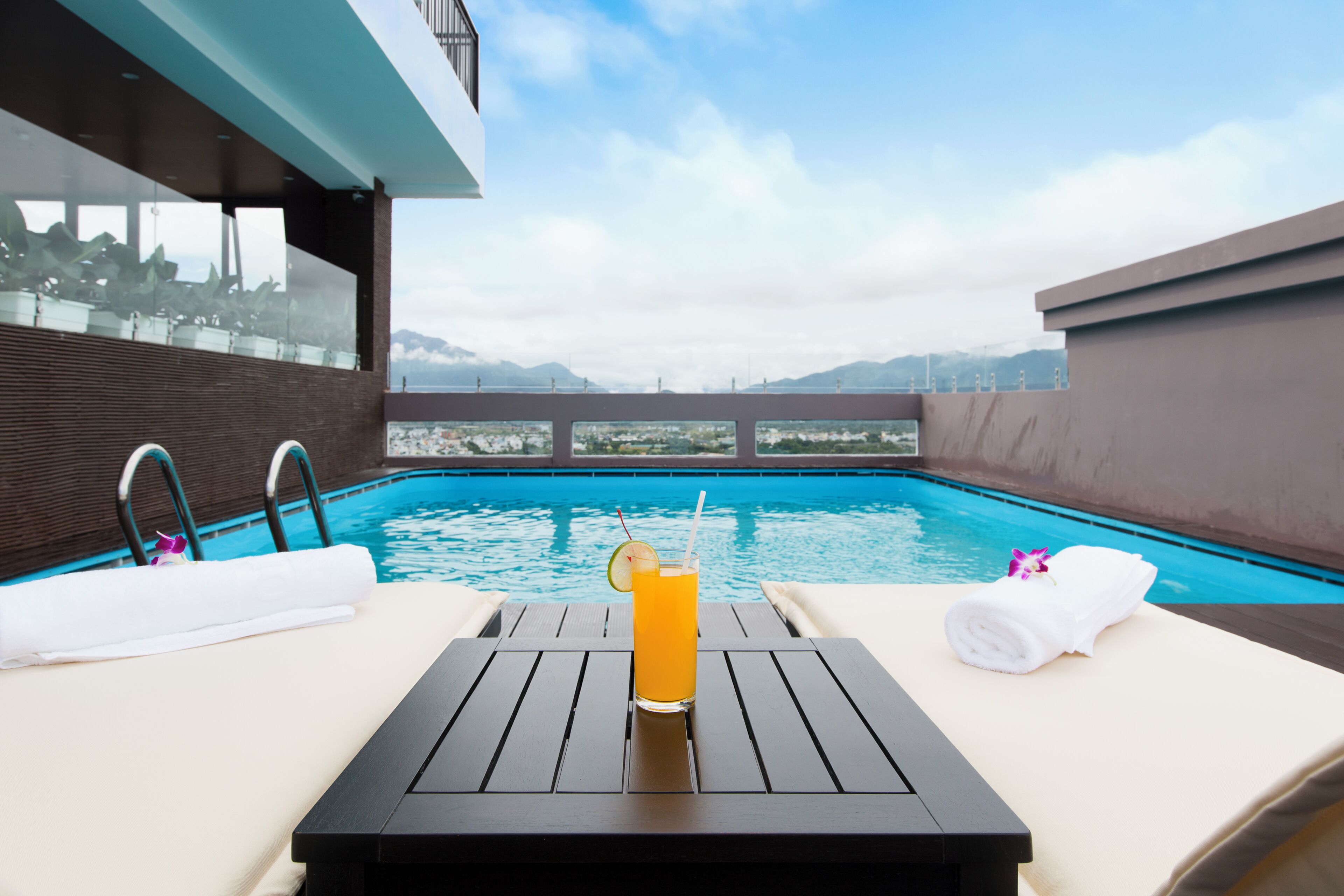 2 outdoor pools, pool umbrellas, sun loungers
