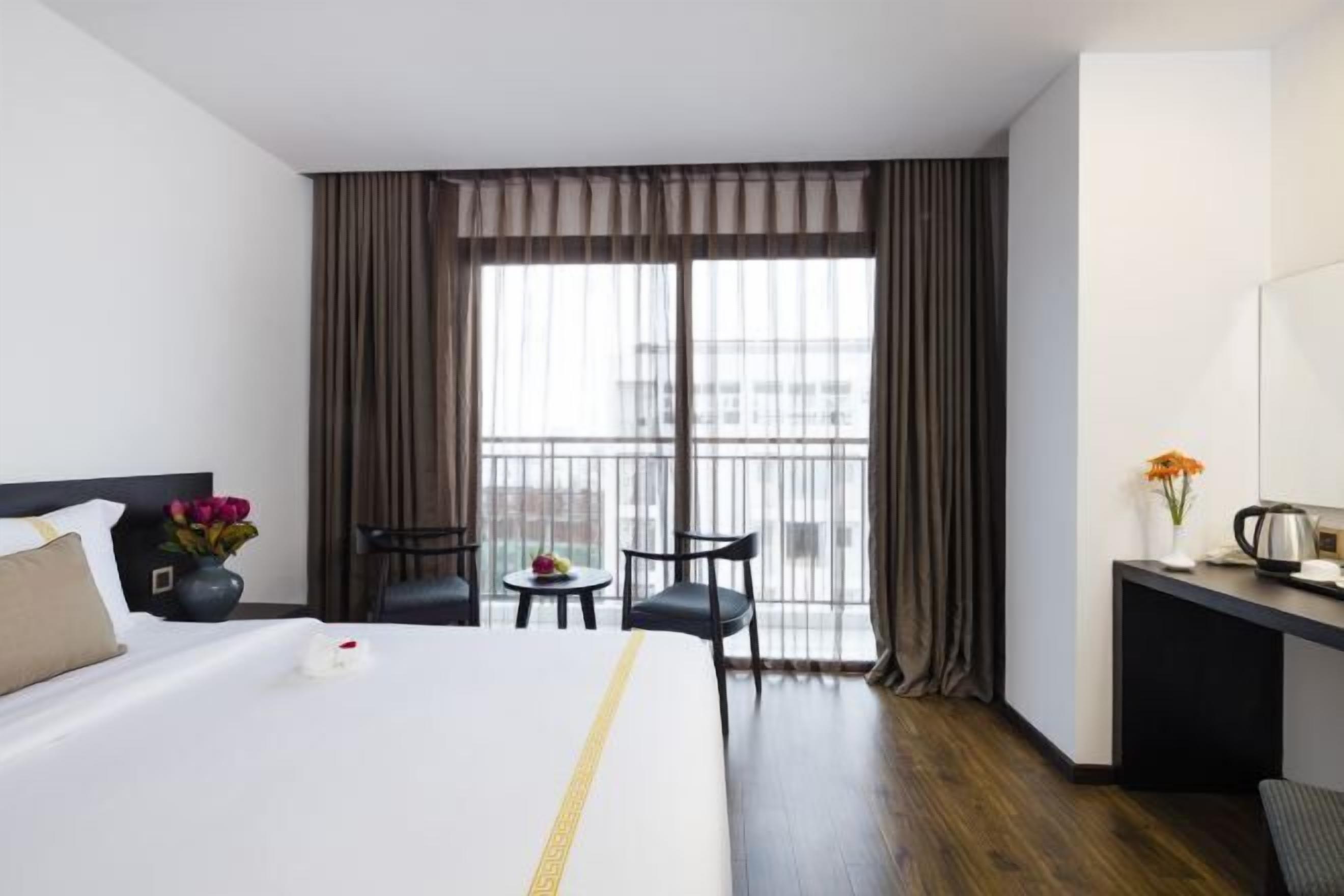 Premium bedding, down comforters, memory foam beds, minibar