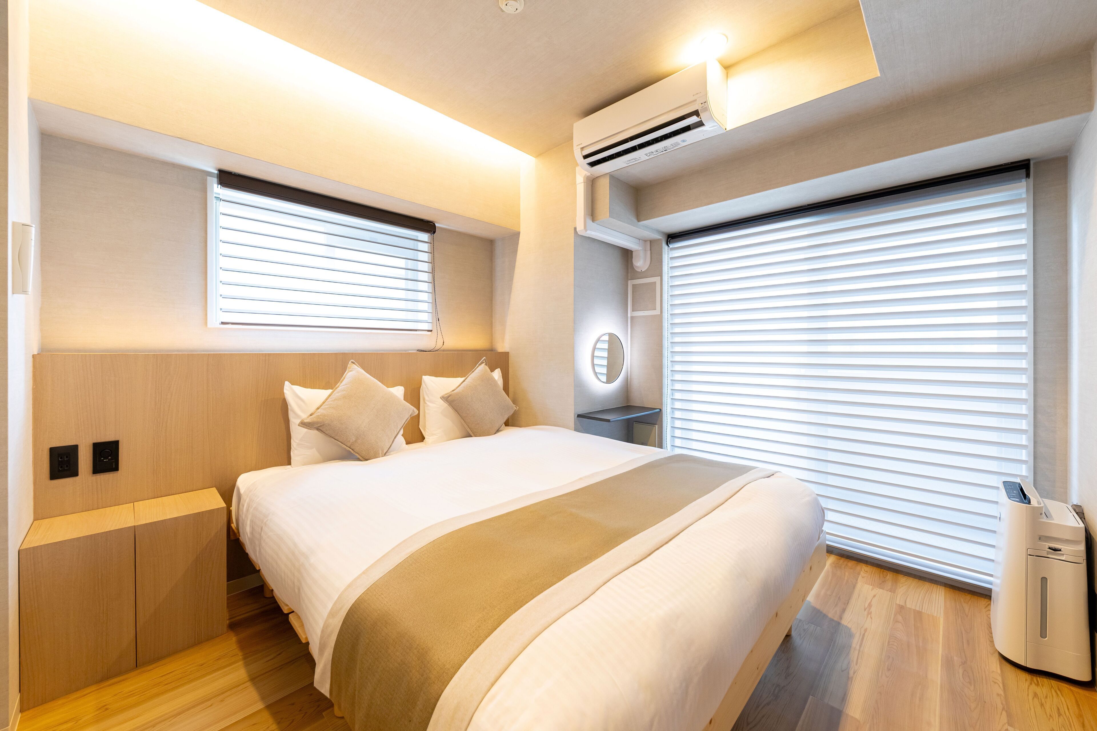 Comfort-Apartment, Balkon, Stadtblick | 1 Schlafzimmer, laptopgeeigneter Arbeitsplatz, Verdunkelungsvorhänge