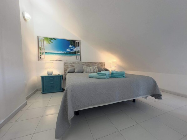 2 habitaciones, tabla de planchar con plancha y wifi