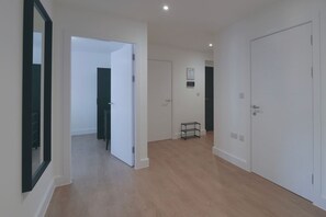 Apartment | 3 bedrooms - Luxury Manchester Apartment - Orange (Cheadle)