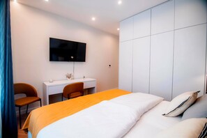 2 chambres, fer et planche à repasser, accès Internet