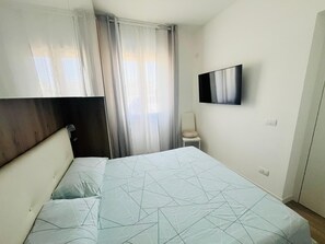 1 Schlafzimmer, Bügeleisen/Bügelbrett, Reisekinderbett, kostenloses WLAN