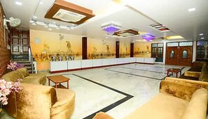 Food court - Hotel Awadh Inn (Lucknow)