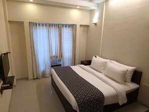 Deluxe room - VITS Select Bharuch (Bharuch)
