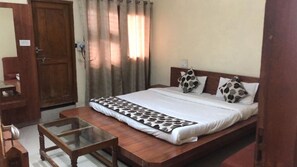 标准双人房, 多间卧室 | 隔音、免费 WiFi、床单