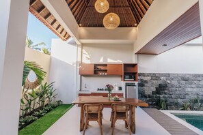 Family Villa | Private kitchen - Ganesha Villa (Ubud)
